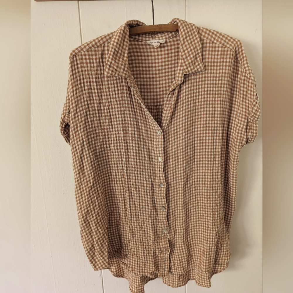 Sure Soft Airy Gingham Blouse With Mother of Pearl Buttons.
